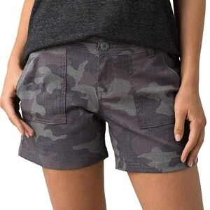 NWOT Prana Women’s Camo Olivia Shorts Size 4